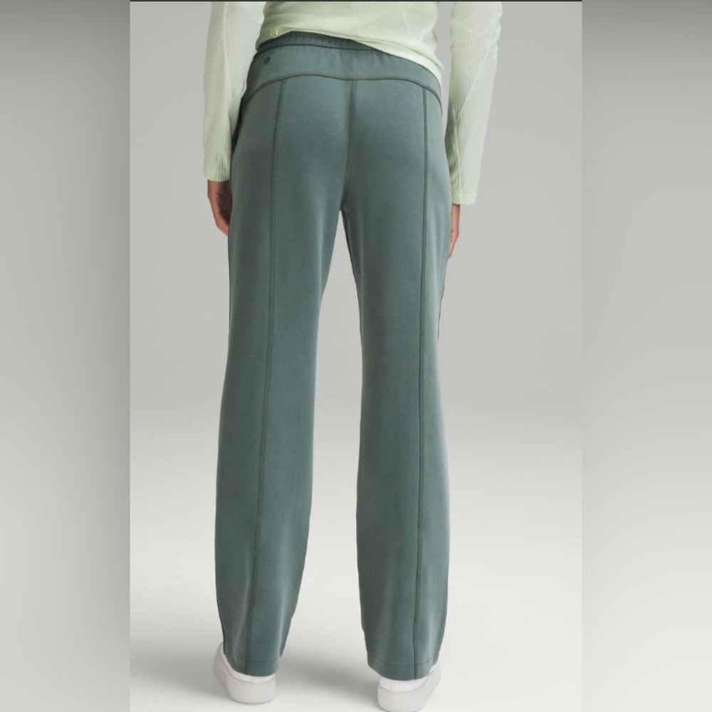 NWOT Lululemon Softstreme High-Rise Pant Dark Forest
